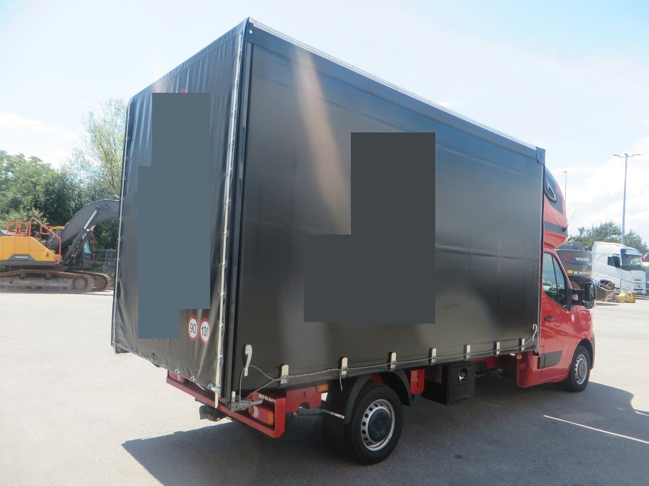Renault MASTER3 tilt body - Тентованный фургон: фото 3 Renault MASTER3 tilt body - Тентованный фургон: фото 3