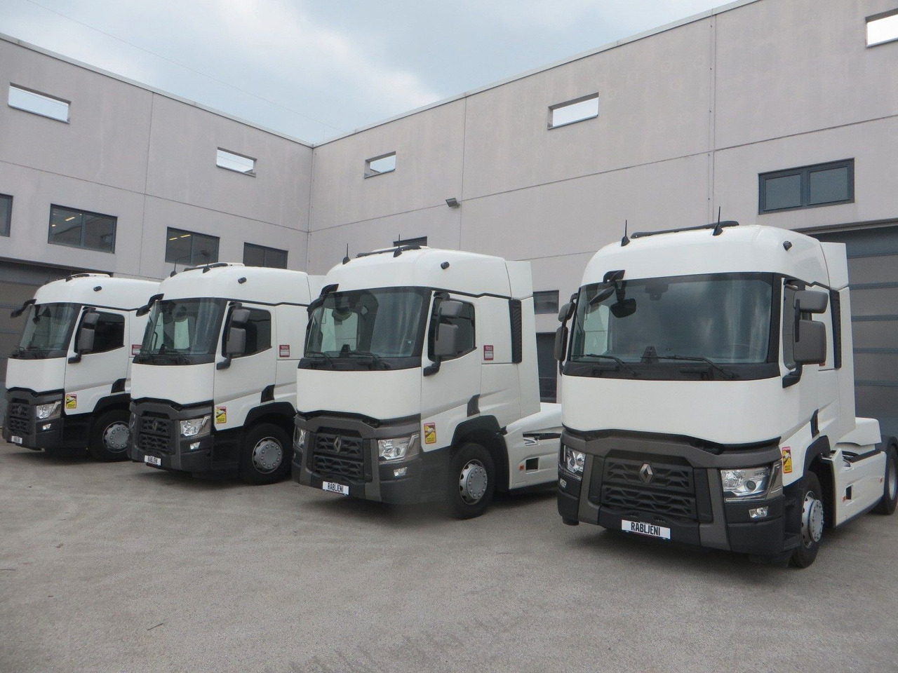 Renault T480 SC 4x2Tractor SELECTION - Тягач: фото 1 Renault T480 SC 4x2Tractor SELECTION - Тягач: фото 1