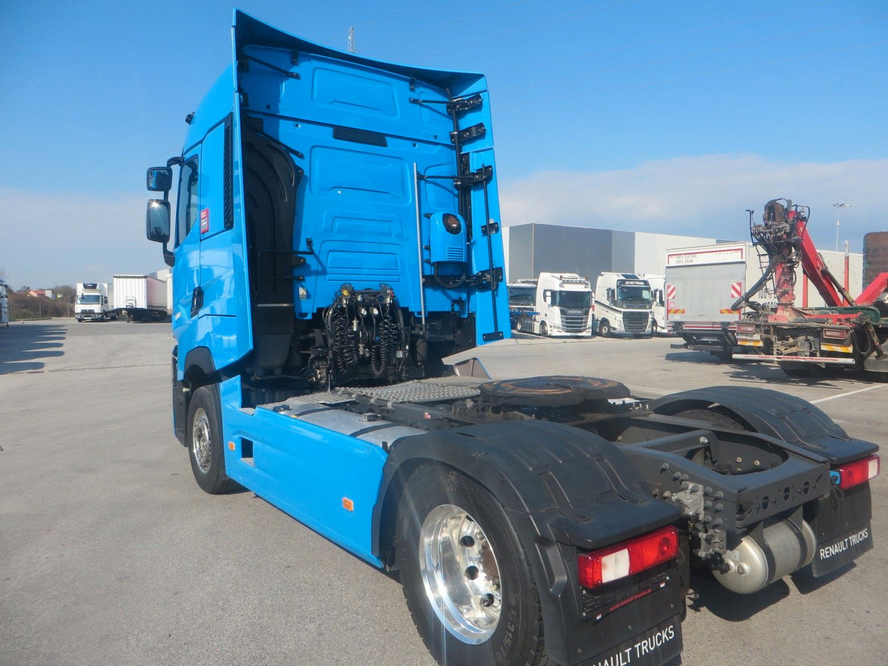 Renault T520 HSC 4x2Tractor - Тягач: фото 4 Renault T520 HSC 4x2Tractor - Тягач: фото 4