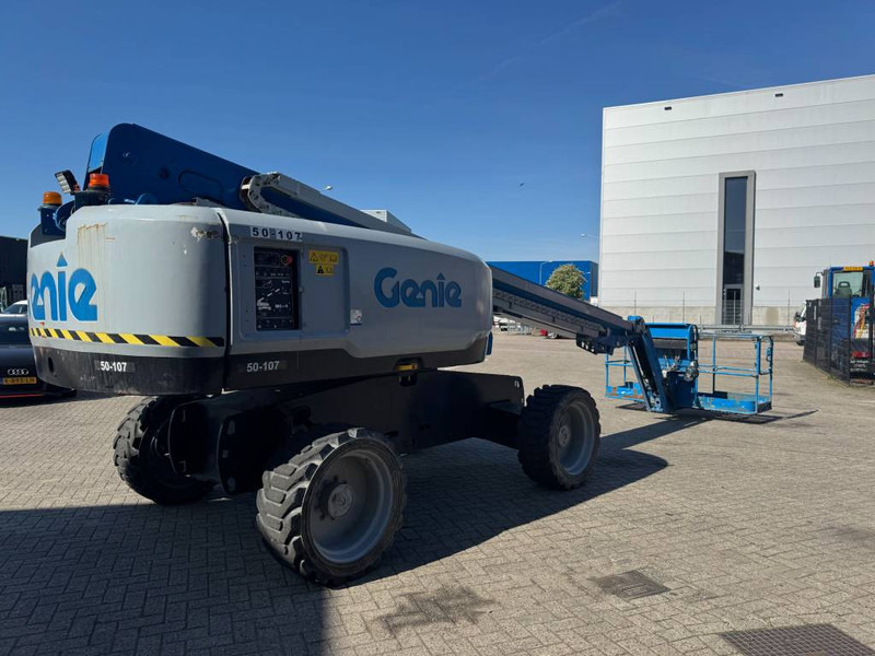 Genie S 65 - Телескопический подъемник: фото 4 Genie S 65 - Телескопический подъемник: фото 4
