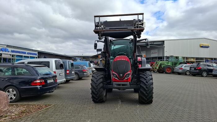 Valtra A 95 - Трактор: фото 1 Valtra A 95 - Трактор: фото 1
