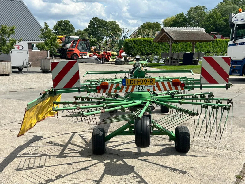 Kuhn Stoll 1400 S Zwadhark zwiller trein GEEN KUHN! - Сеноворошилка: фото 4 Kuhn Stoll 1400 S Zwadhark zwiller trein GEEN KUHN! - Сеноворошилка: фото 4