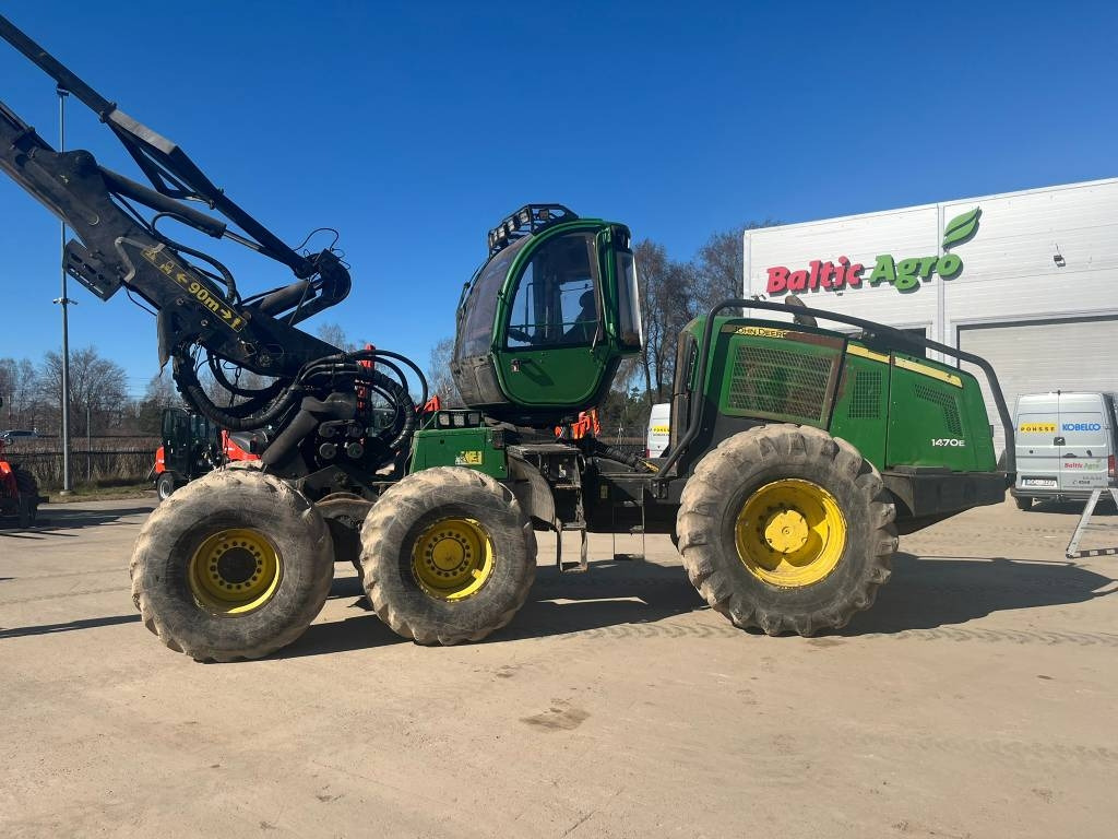 Харвестер John Deere 1470 E: фото 1