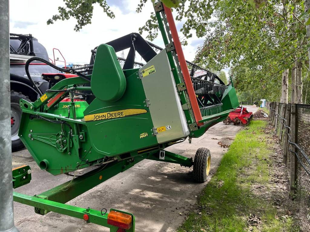 Зерноуборочный комбайн John Deere W 440: фото 15 Зерноуборочный комбайн John Deere W 440: фото 15