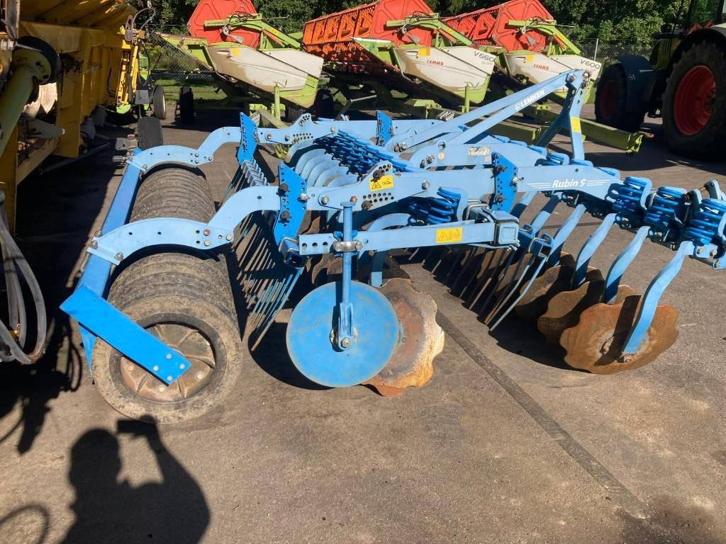 Lemken Rubin 9/300 U - Дисковая борона: фото 3 Lemken Rubin 9/300 U - Дисковая борона: фото 3