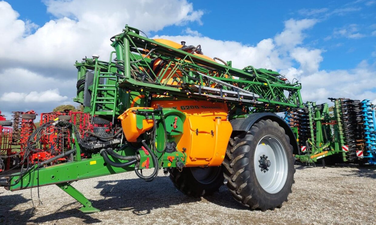 Amazone UX 6200 Super 36-24m med GPS - Прицепной опрыскиватель: фото 2 Amazone UX 6200 Super 36-24m med GPS - Прицепной опрыскиватель: фото 2
