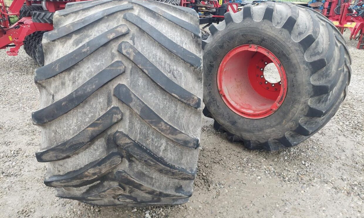 Goodyear Terra-Tire 73 x 44.00 - 32 NSH - Колесо для Сельскохозяйственной техники: фото 1 Goodyear Terra-Tire 73 x 44.00 - 32 NSH - Колесо для Сельскохозяйственной техники: фото 1