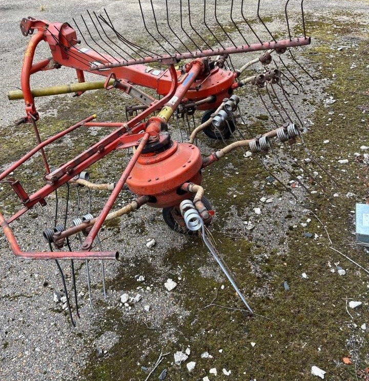 Kuhn GSR 25 N - Сеноворошилка: фото 3 Kuhn GSR 25 N - Сеноворошилка: фото 3