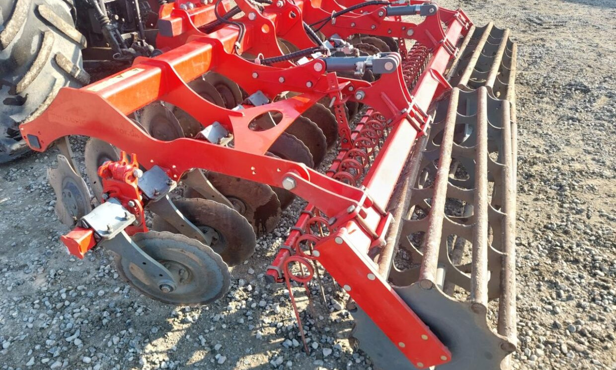 Unia ARES XL 4 - Дисковая борона: фото 3 Unia ARES XL 4 - Дисковая борона: фото 3