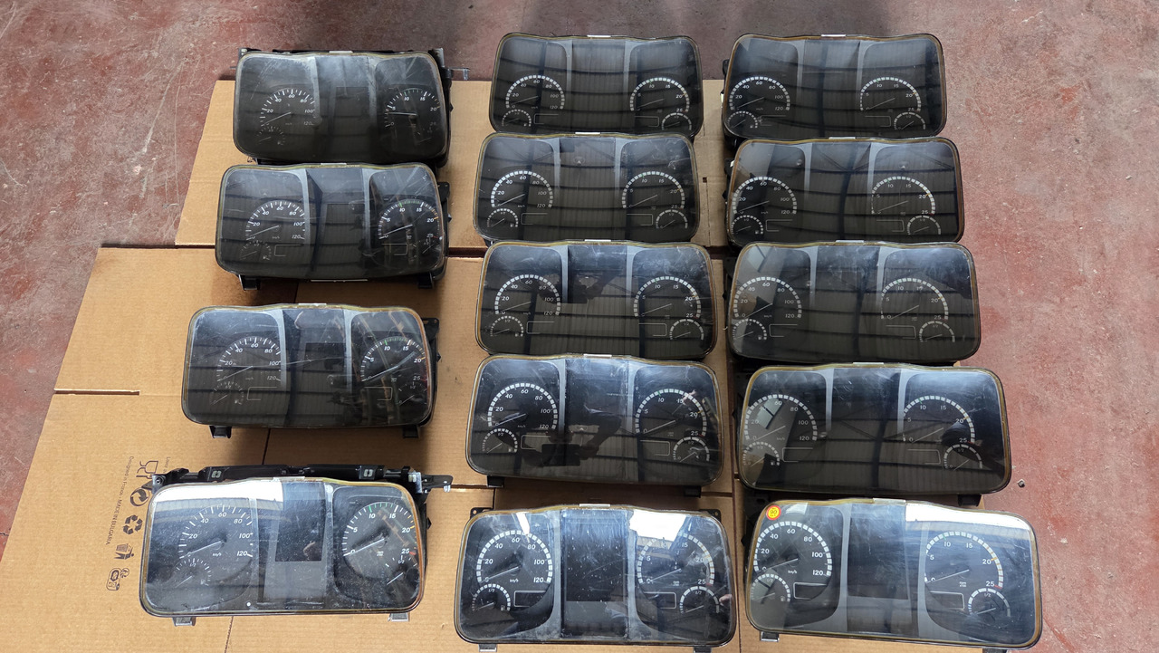 MERCEDES-BENZ INSTRUMENT PANEL ACTROS -ATEGO - Приборная панель для Грузовиков: фото 1 MERCEDES-BENZ INSTRUMENT PANEL ACTROS -ATEGO - Приборная панель для Грузовиков: фото 1