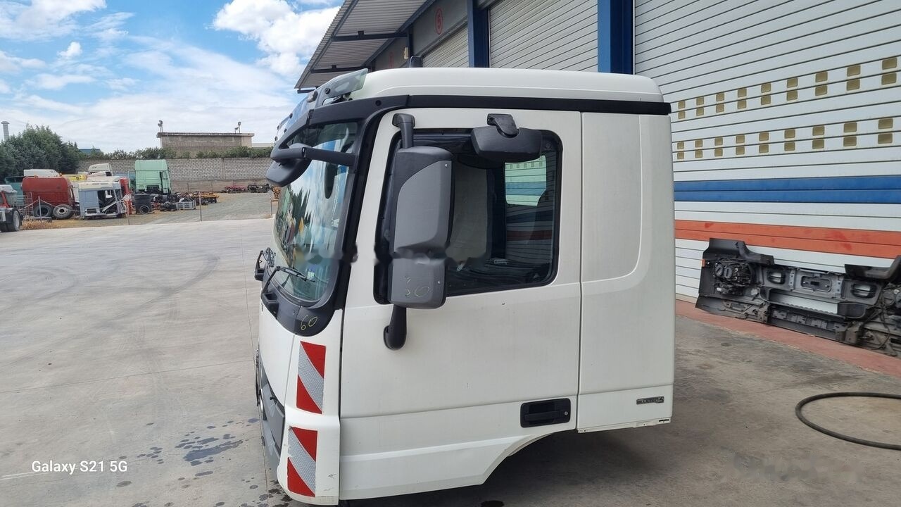 Кабина для Грузовиков Mercedes-Benz CAB MERCEDES ACTROS MP 3 MEDIUM   Mercedes-Benz ACTROS MP3: фото 7