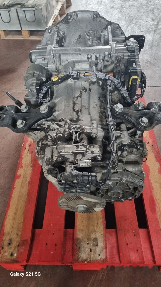 Mercedes-Benz MERCEDES ACTROS MP3 G211-12 715350 Mercedes-Benz ACTROS MP3 - Коробка передач для Грузовиков: фото 3 Mercedes-Benz MERCEDES ACTROS MP3 G211-12 715350 Mercedes-Benz ACTROS MP3 - Коробка передач для Грузовиков: фото 3