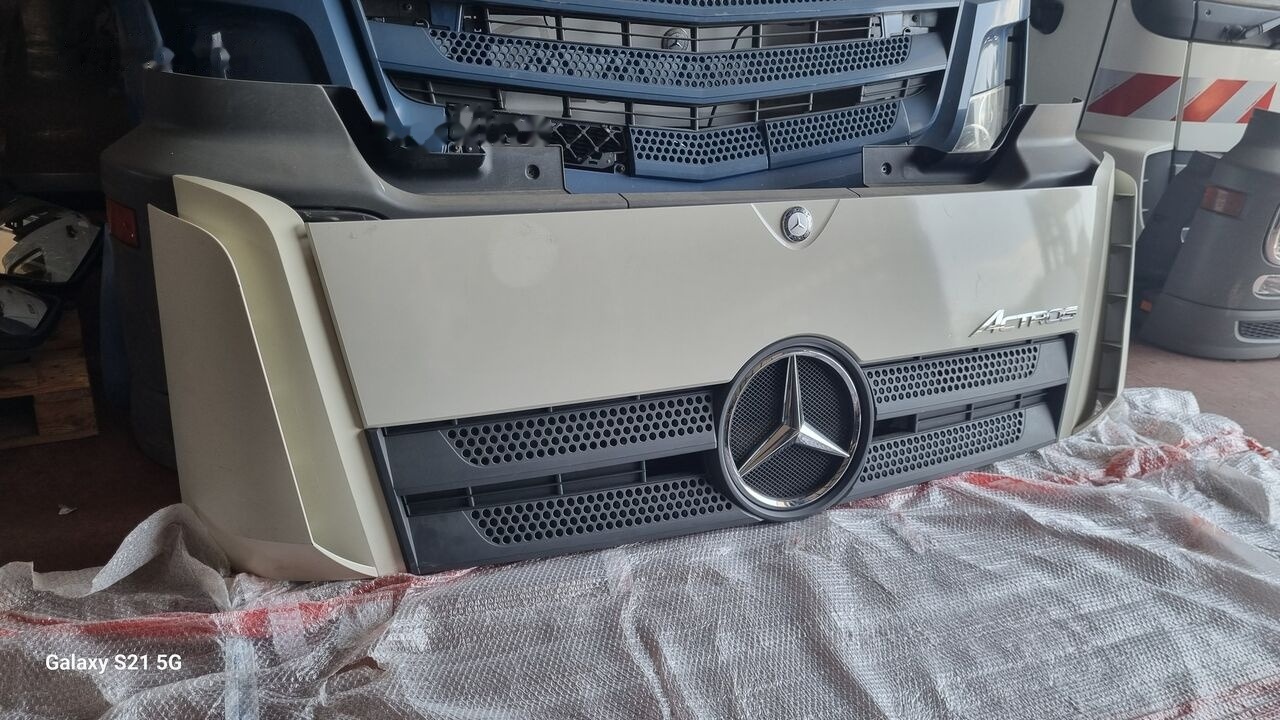 Mercedes-Benz MERCEDES ACTROS MP4 EURO 6 Mercedes-Benz ACTROS MP4 - Капот для Грузовиков: фото 3 Mercedes-Benz MERCEDES ACTROS MP4 EURO 6 Mercedes-Benz ACTROS MP4 - Капот для Грузовиков: фото 3