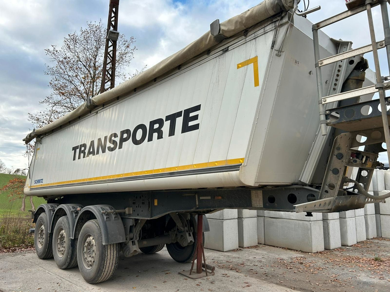 Schmitz Cargobull Alumulde SKI 24 - Самосвальный полуприцеп: фото 1 Schmitz Cargobull Alumulde SKI 24 - Самосвальный полуприцеп: фото 1