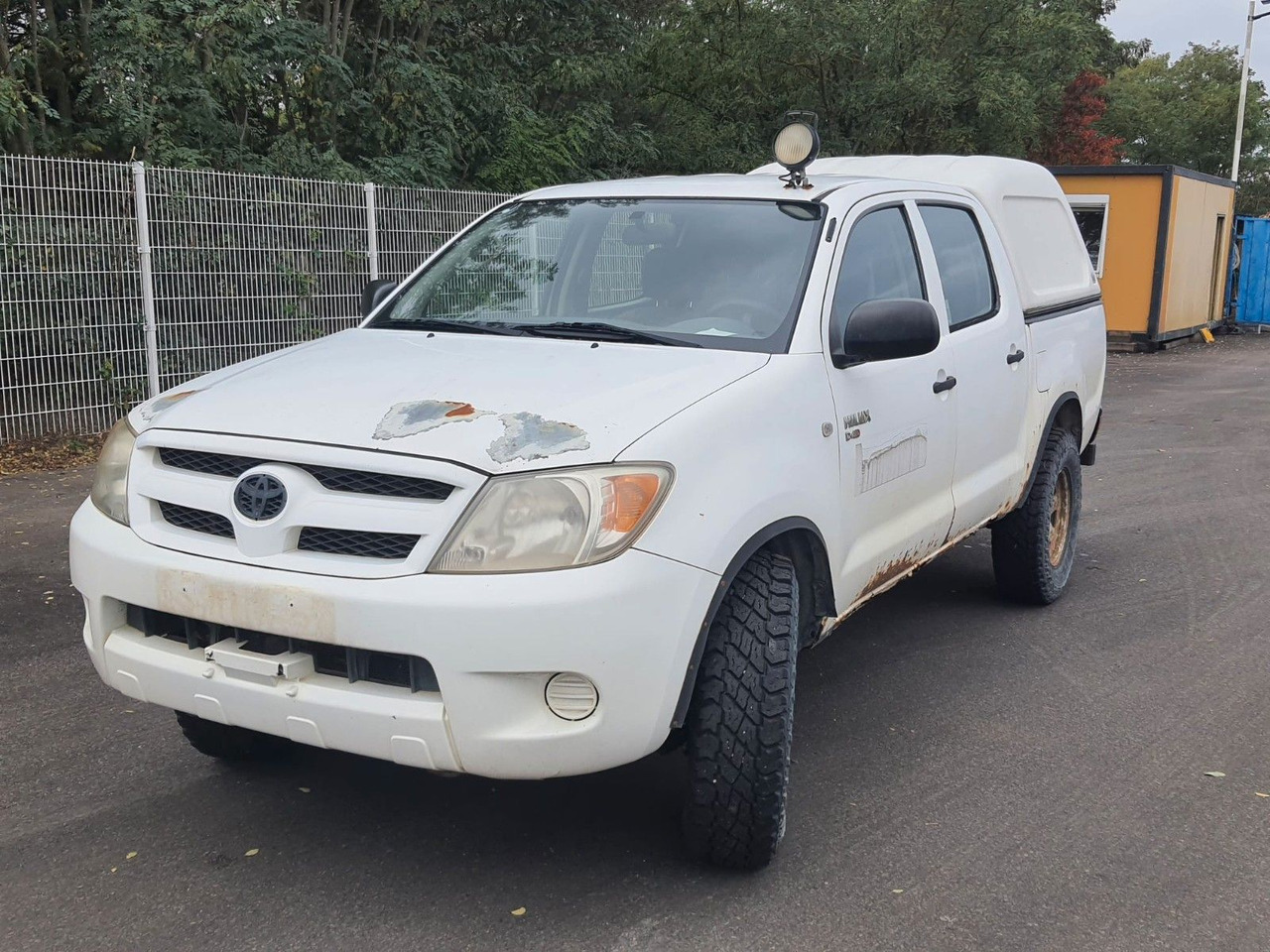 Toyota Hilux Double Cab 4x4 - Внедорожник: фото 1 Toyota Hilux Double Cab 4x4 - Внедорожник: фото 1