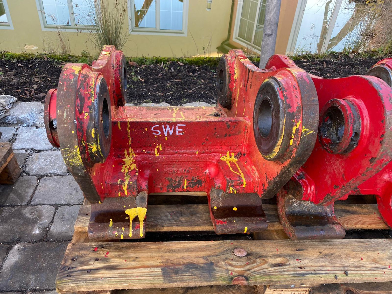 Lehnhof SW F aus New Holland E 215 - Сцепное устройство: фото 3 Lehnhof SW F aus New Holland E 215 - Сцепное устройство: фото 3