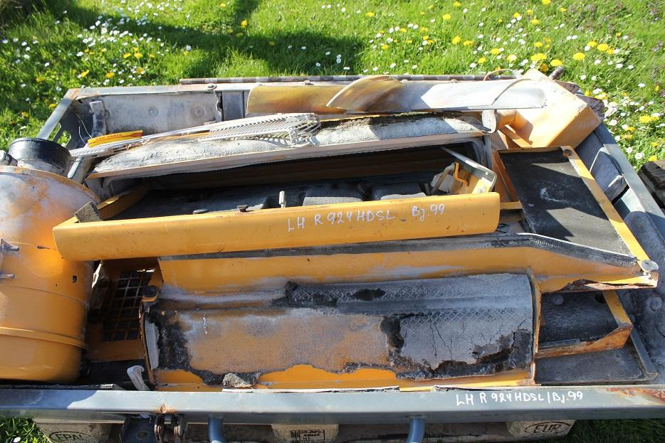 Liebherr R 924 HDSL - Кузов и экстерьер для Строительной техники: фото 4 Liebherr R 924 HDSL - Кузов и экстерьер для Строительной техники: фото 4