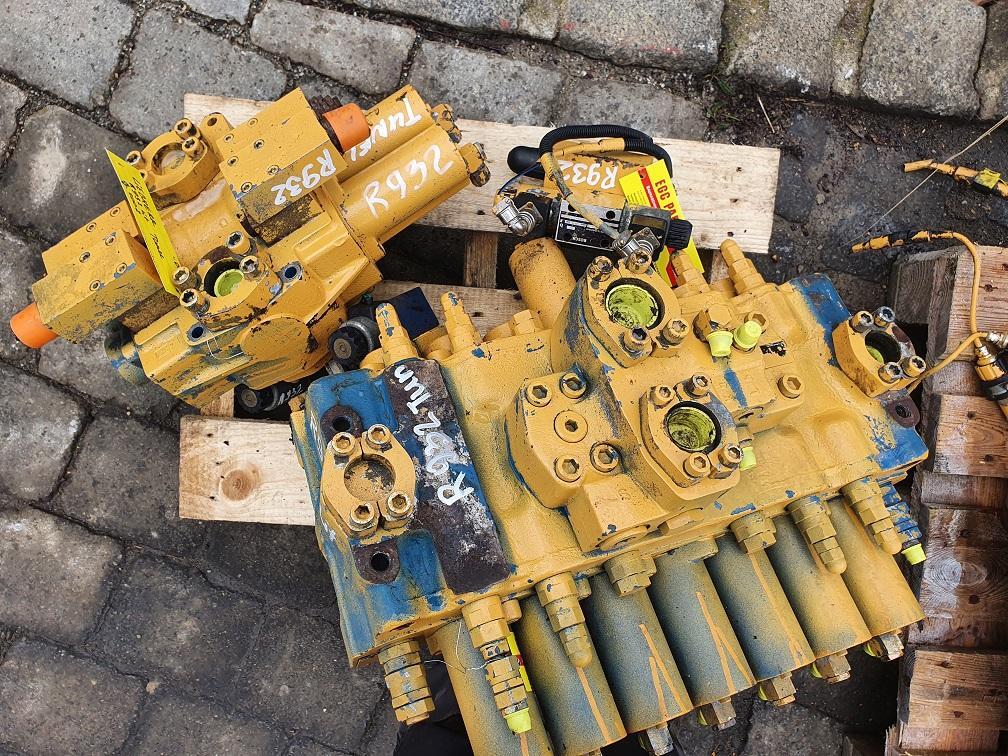 Liebherr R 932 LIT - Гидравлический клапан для Строительной техники: фото 5 Liebherr R 932 LIT - Гидравлический клапан для Строительной техники: фото 5