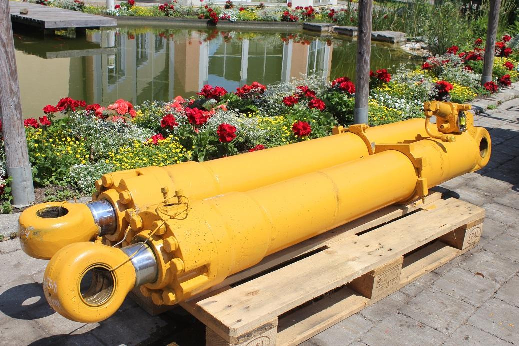 Liebherr R 934 LIT - Гидравлический цилиндр для Строительной техники: фото 1 Liebherr R 934 LIT - Гидравлический цилиндр для Строительной техники: фото 1