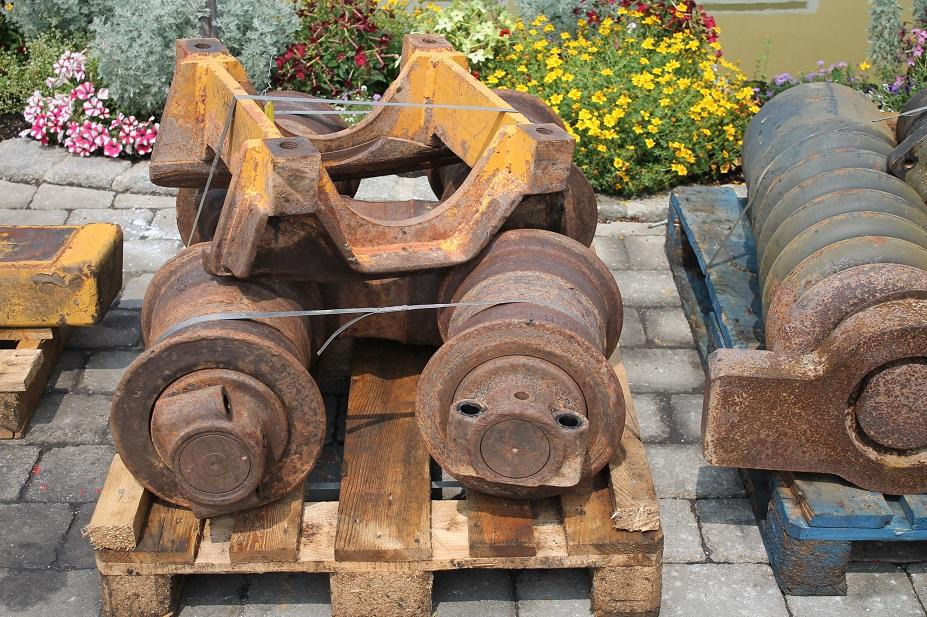 Liebherr R 974 - Опорный каток для Строительной техники: фото 4 Liebherr R 974 - Опорный каток для Строительной техники: фото 4