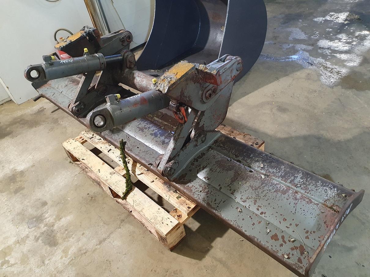 Atlas 1404 - Навесное оборудование: фото 3 Atlas 1404 - Навесное оборудование: фото 3