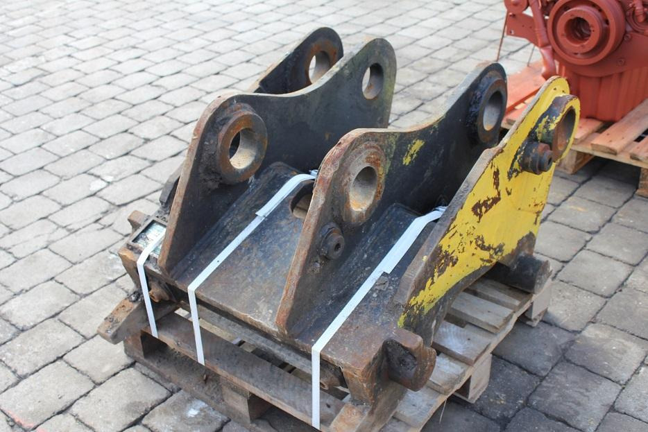 O&K-CNH RH 12 - Сцепное устройство для Строительной техники: фото 4 O&K-CNH RH 12 - Сцепное устройство для Строительной техники: фото 4