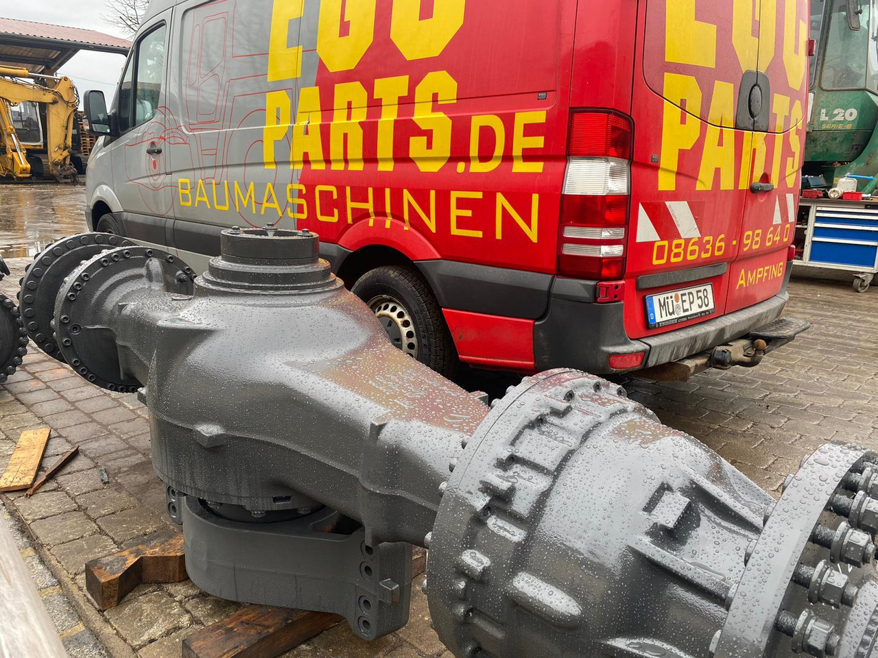 Volvo L220H - Ось и запчасти для Строительной техники: фото 5 Volvo L220H - Ось и запчасти для Строительной техники: фото 5