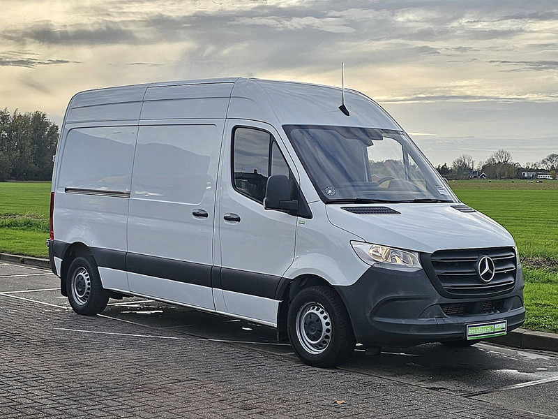 Mercedes-Benz Sprinter 314 L2H2 Mbux Automaat! - Цельнометаллический фургон: фото 4 Mercedes-Benz Sprinter 314 L2H2 Mbux Automaat! - Цельнометаллический фургон: фото 4