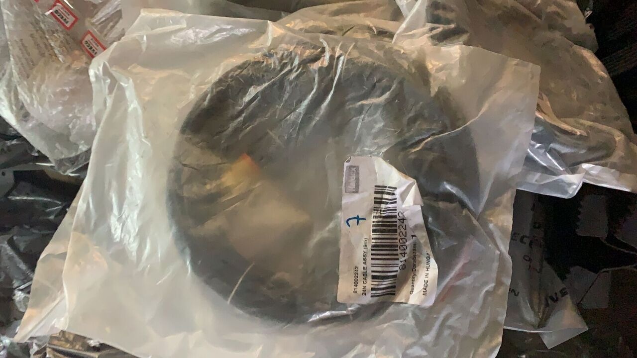 Новый Тормозной шланг/ Трубопровод для Грузовиков Haldex elektryczny EBS 24V 4m: фото 8