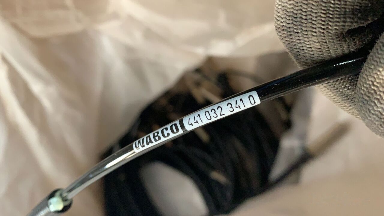 Новый Тормозной шланг/ Трубопровод для Грузовиков Haldex elektryczny EBS 24V 4m: фото 19