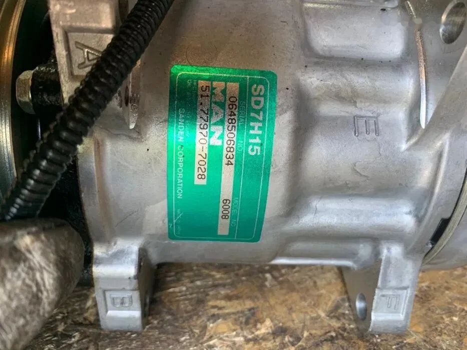 Kompresor Klimatyzacji MAN Sanden 6008 24V NOWY Oryginał Części 51.779707028 MAN - Компрессор кондиционера для Грузовиков: фото 2 Kompresor Klimatyzacji MAN Sanden 6008 24V NOWY Oryginał Części 51.779707028 MAN - Компрессор кондиционера для Грузовиков: фото 2