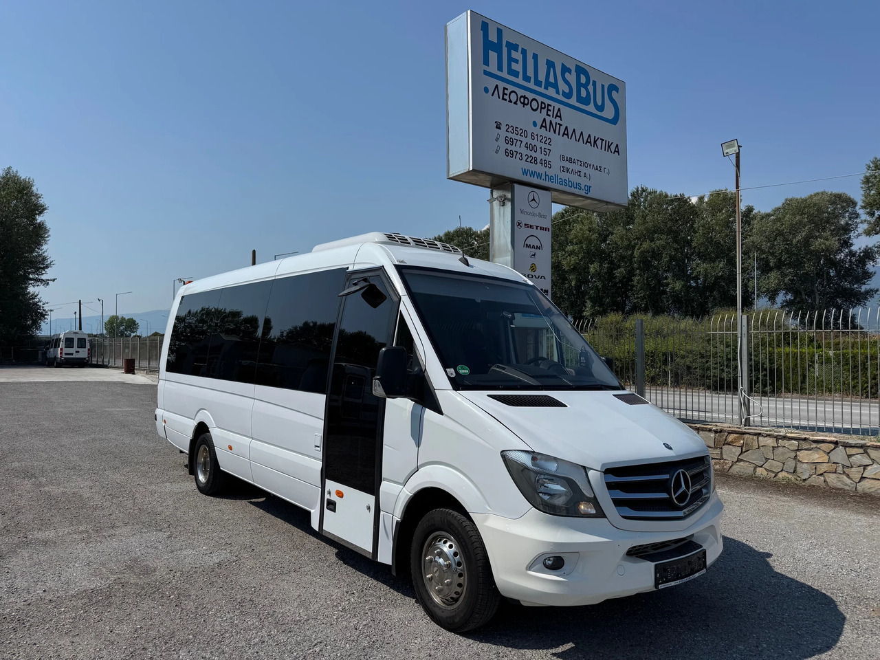 MERCEDES-BENZ SPRINTER 519 CDI - Туристический автобус: фото 1 MERCEDES-BENZ SPRINTER 519 CDI - Туристический автобус: фото 1