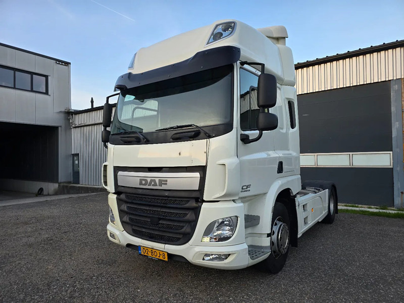 Тягач DAF CF Super Space Cabin: фото 1