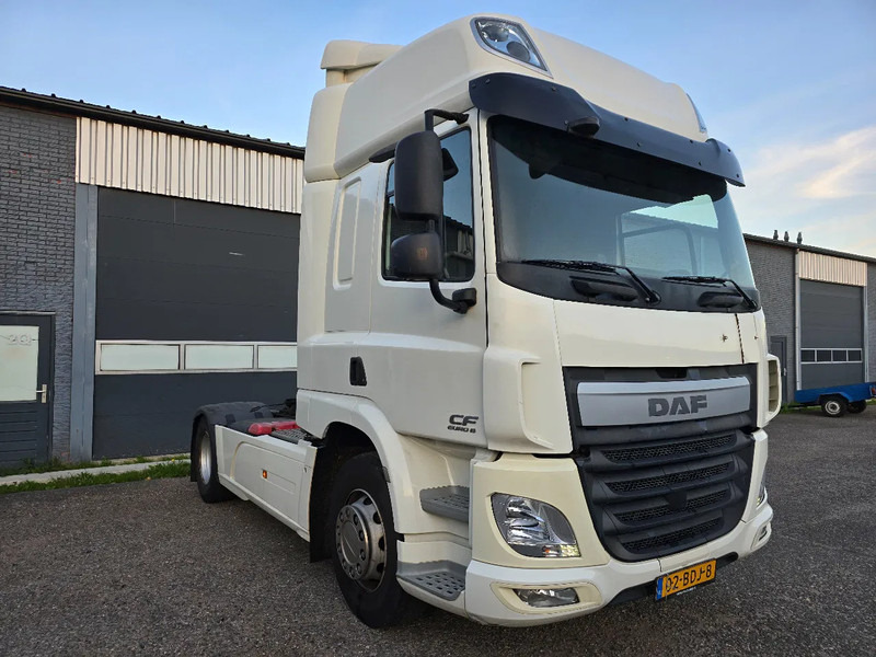 DAF CF Super Space Cabin - Тягач: фото 2 DAF CF Super Space Cabin - Тягач: фото 2
