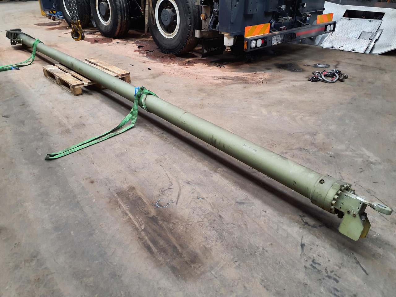 FAUN ATF 45-3 Telescopic cilinder 1 - Гидравлический цилиндр для Мобильных кранов: фото 1 FAUN ATF 45-3 Telescopic cilinder 1 - Гидравлический цилиндр для Мобильных кранов: фото 1