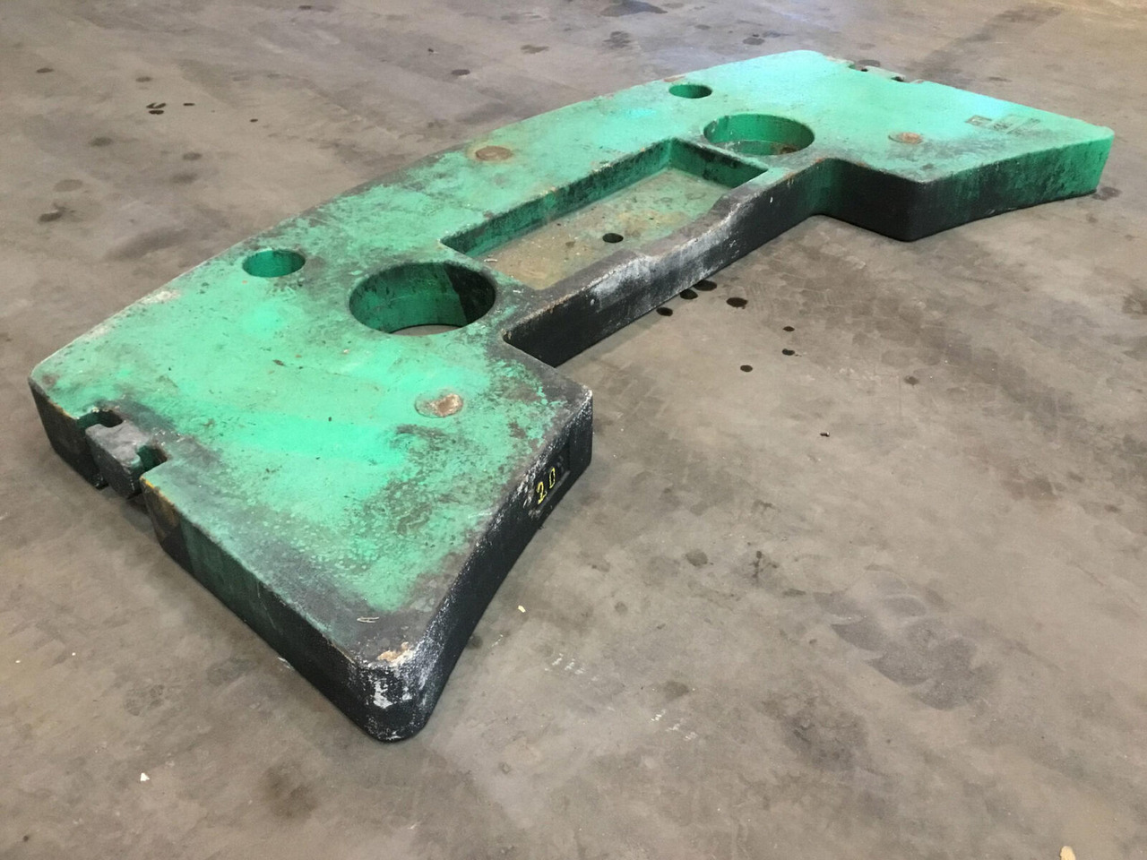 FAUN ATF 60-3 counterweight 2.0T - Противовес для Мобильных кранов: фото 1 FAUN ATF 60-3 counterweight 2.0T - Противовес для Мобильных кранов: фото 1