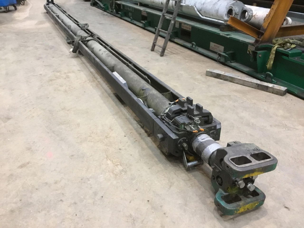 FAUN ATF 80-4 Telescopic boom cylinder - Гидравлический цилиндр для Мобильных кранов: фото 2 FAUN ATF 80-4 Telescopic boom cylinder - Гидравлический цилиндр для Мобильных кранов: фото 2