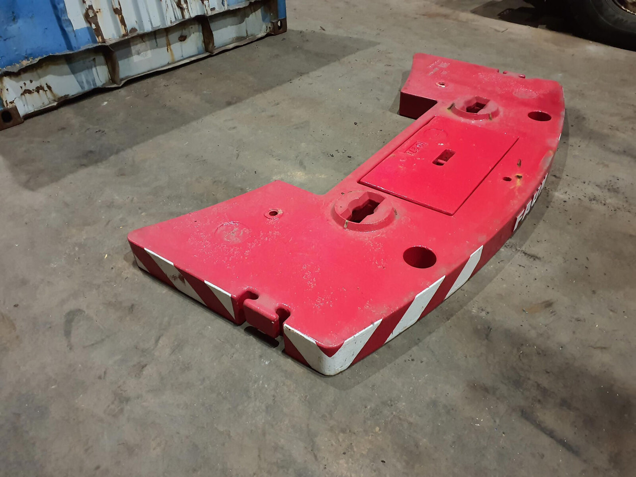 FAUN AUN HK 60 counterweight 2 ton - Противовес для Мобильных кранов: фото 1 FAUN AUN HK 60 counterweight 2 ton - Противовес для Мобильных кранов: фото 1