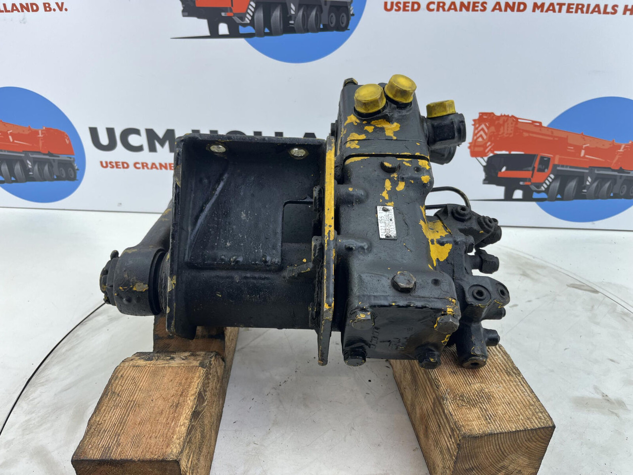 FAUN HK 40 steering box - Рулевой механизм для Мобильных кранов: фото 1 FAUN HK 40 steering box - Рулевой механизм для Мобильных кранов: фото 1