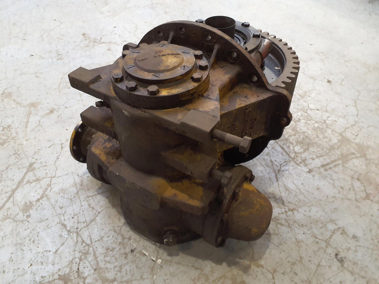 FAUN KF 30 mid differential 10x49 - Дифференциал для Кранов: фото 5 FAUN KF 30 mid differential 10x49 - Дифференциал для Кранов: фото 5