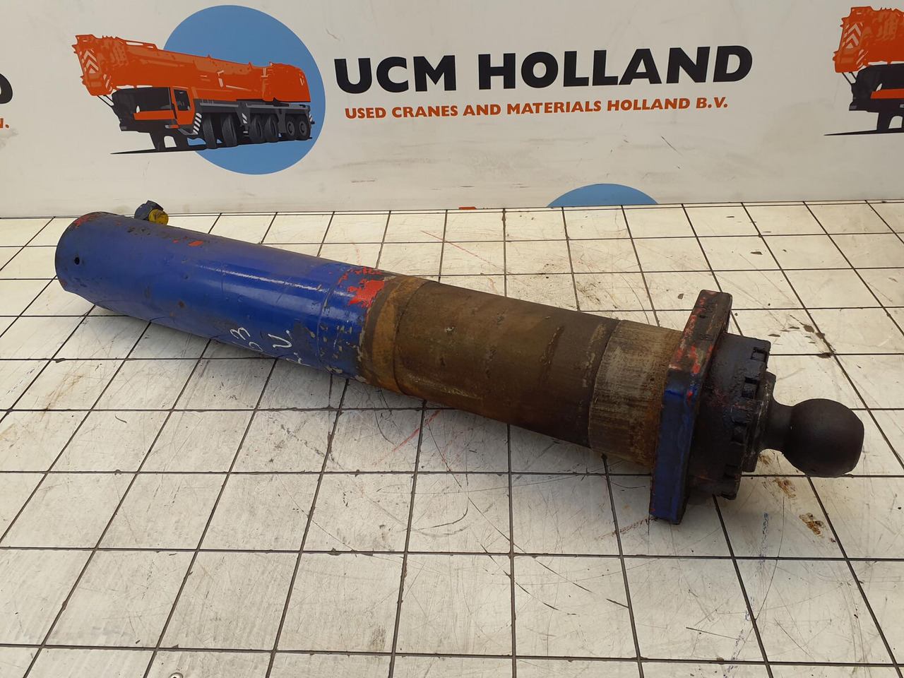 FAUN RTF 45 outrigger support cylinder - Гидравлический цилиндр для Мобильных кранов: фото 2 FAUN RTF 45 outrigger support cylinder - Гидравлический цилиндр для Мобильных кранов: фото 2