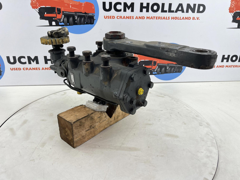 Grove GMK 2035 steering box - Рулевая колонка для Кранов: фото 1 Grove GMK 2035 steering box - Рулевая колонка для Кранов: фото 1