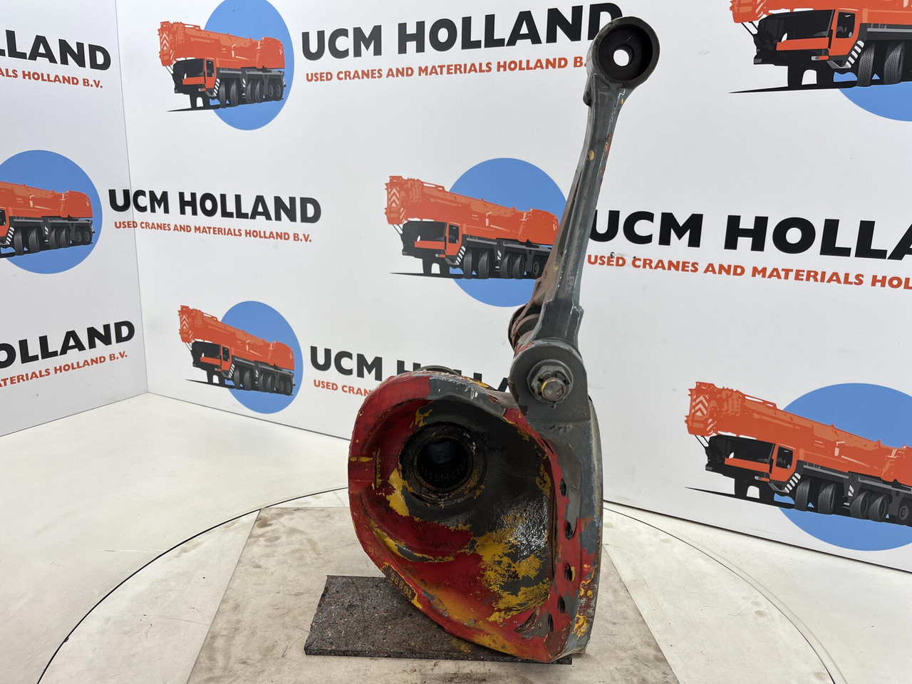 Grove GMK 3050 Steering knuckle axle 1 and 2 left - Поворотный кулак для Мобильных кранов: фото 5 Grove GMK 3050 Steering knuckle axle 1 and 2 left - Поворотный кулак для Мобильных кранов: фото 5