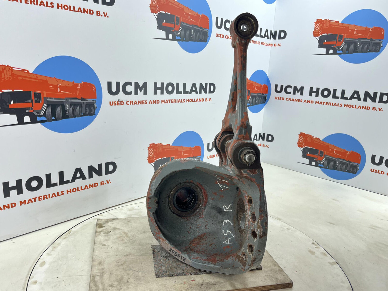 Поворотный кулак для Кранов Grove GMK 3055 Steering knuckle 16 holes axle 3 right: фото 6