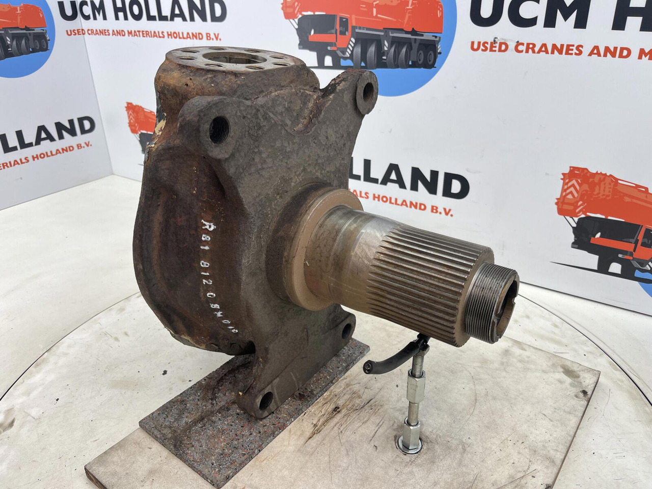 Krupp 70 GMT Steering knuckle axle 2 - Поворотный кулак для Мобильных кранов: фото 3 Krupp 70 GMT Steering knuckle axle 2 - Поворотный кулак для Мобильных кранов: фото 3