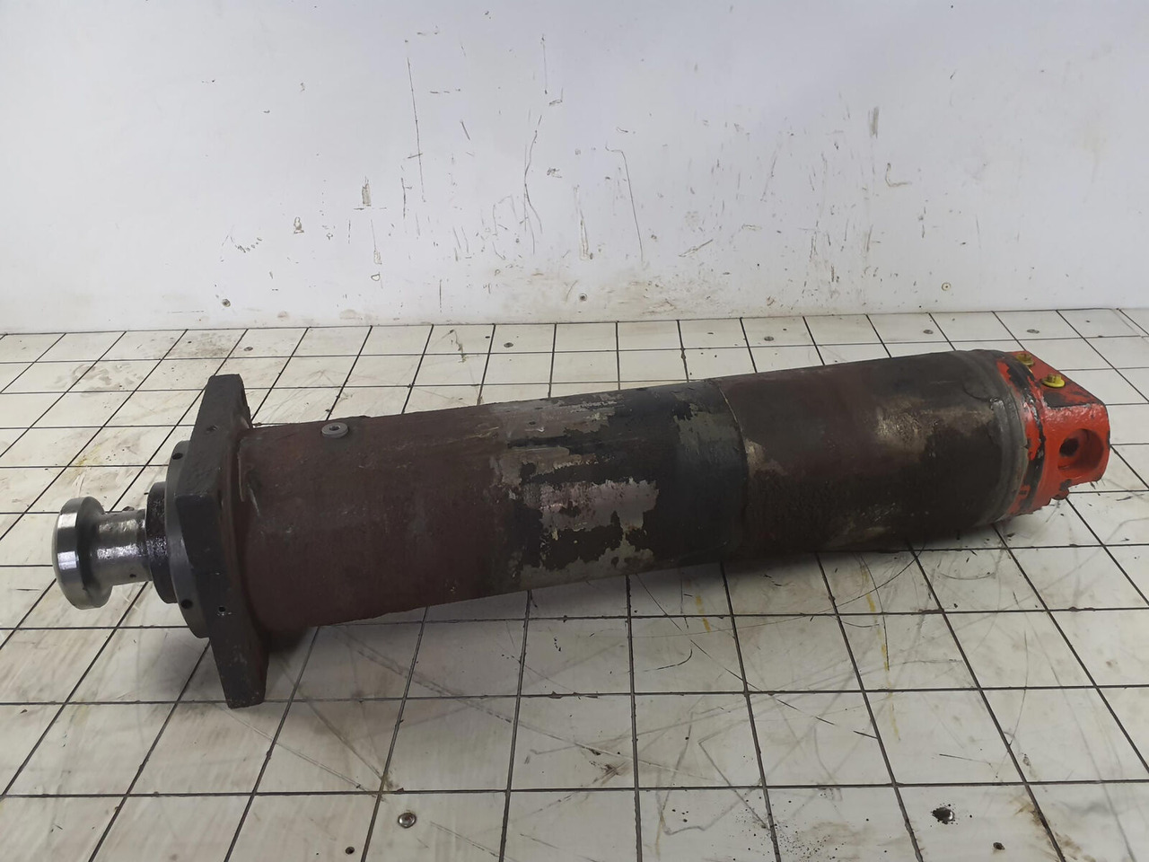 Krupp 70 GMT rebuild outrigger cylinder - Гидравлический цилиндр для Кранов: фото 4 Krupp 70 GMT rebuild outrigger cylinder - Гидравлический цилиндр для Кранов: фото 4