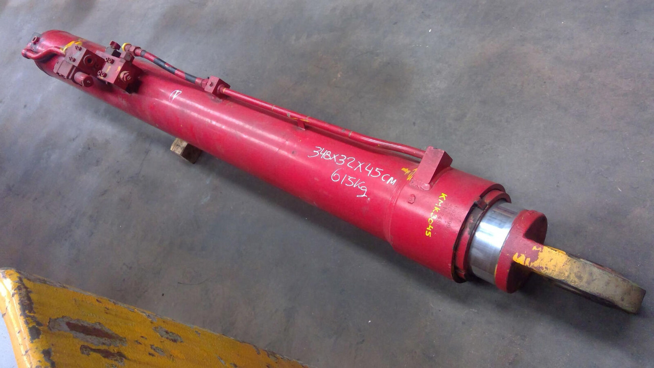 Krupp KMK 3045 boom cylinder - Гидравлический цилиндр для Мобильных кранов: фото 4 Krupp KMK 3045 boom cylinder - Гидравлический цилиндр для Мобильных кранов: фото 4