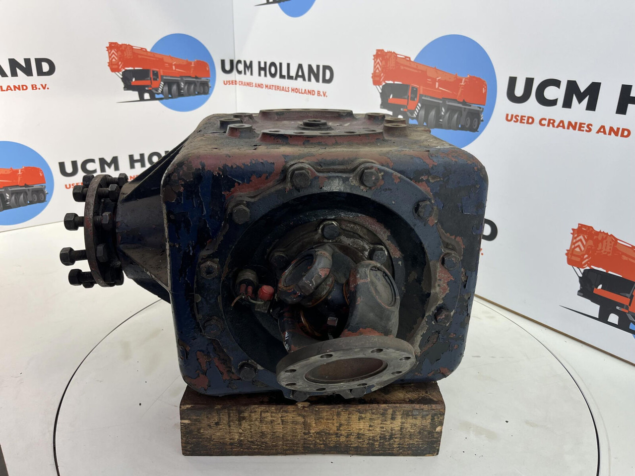 Krupp KMK 4070 diff box - Дифференциал для Мобильных кранов: фото 1 Krupp KMK 4070 diff box - Дифференциал для Мобильных кранов: фото 1