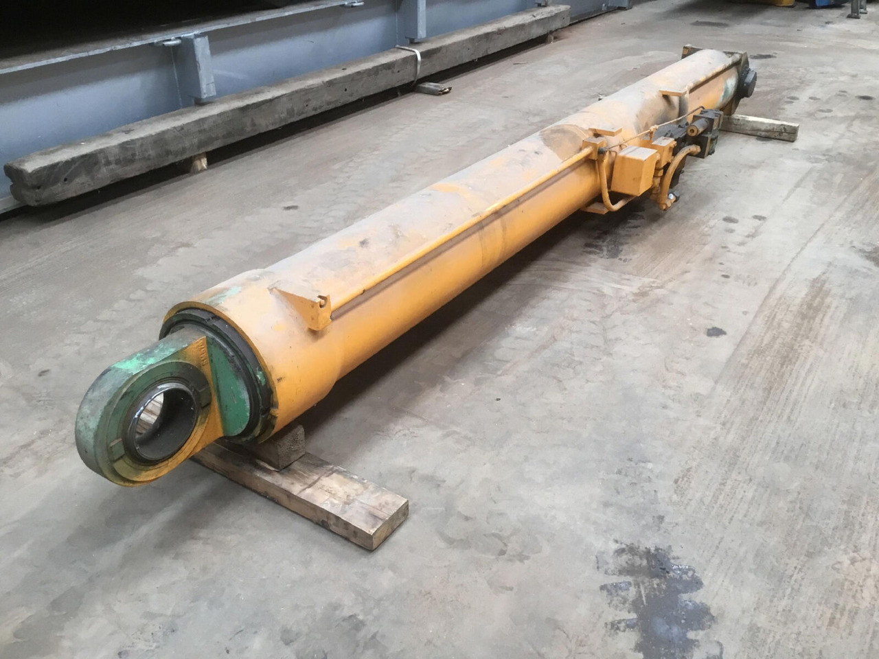 Krupp KMK 5100 boom cylinder - Гидравлический цилиндр для Мобильных кранов: фото 3 Krupp KMK 5100 boom cylinder - Гидравлический цилиндр для Мобильных кранов: фото 3