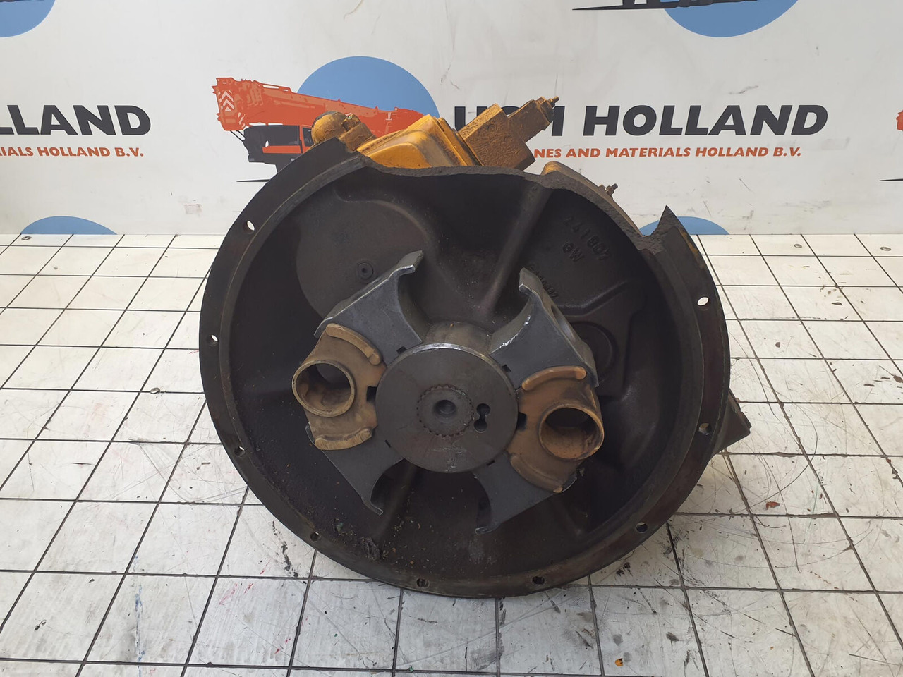 Krupp KMK 5100 upper pump for parts - Гидравлический насос для Мобильных кранов: фото 4 Krupp KMK 5100 upper pump for parts - Гидравлический насос для Мобильных кранов: фото 4